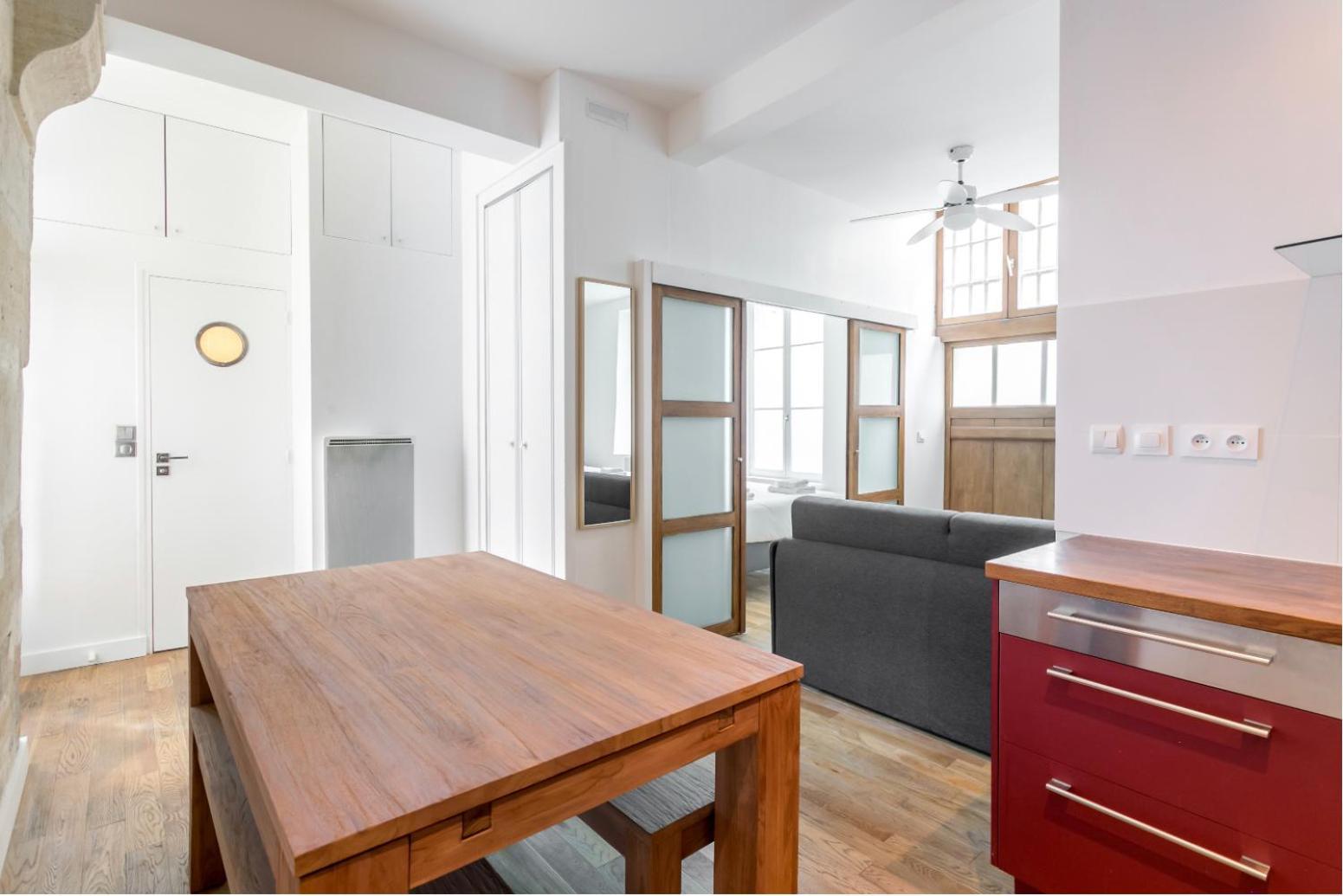 Suite Du Lion/Ac Historic Flat, Marais, 4-5 Guests Paris Eksteriør billede